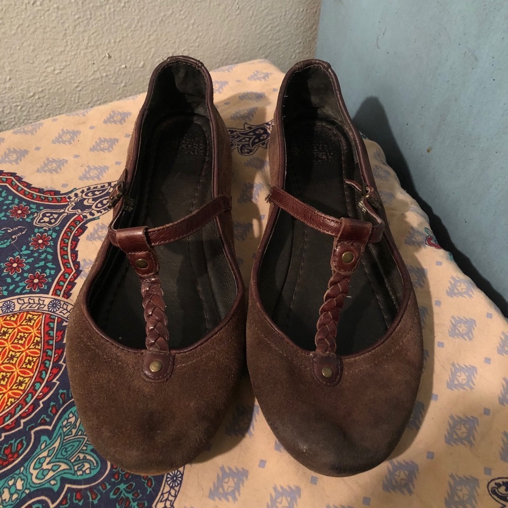 FRYE chocolate strappy ballet flat